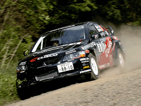 ドライバー:星野 博