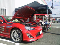 タイヤ館楢原店さん、リニューアルイベント最終日です！