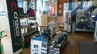 ケー・アイ・テー・サービス『クリスマスフェア―』開催中