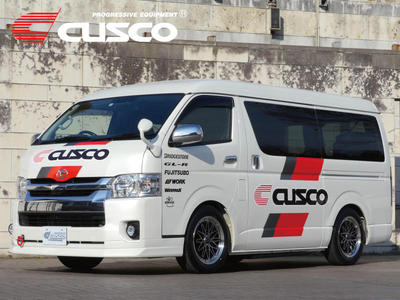 cusco_TRH214_Hiace.jpg