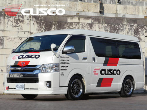 cusco_TRH214_Hiace.jpg