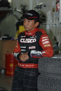 炭山選手、明日のタイヤ選択を熟慮中