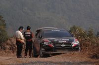 リヤドライブシャフトの折損だった