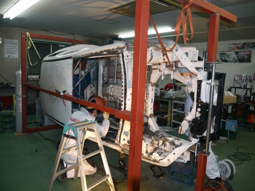 プロトンサトリアネオ2号車製作中