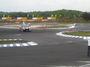 SA3天満選手走行写真