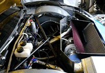 エンジンルーム内のレイアウト