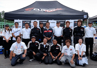 クルーで記念撮影