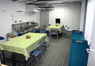 パドックスイート１F