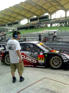 午後の公式練習走行