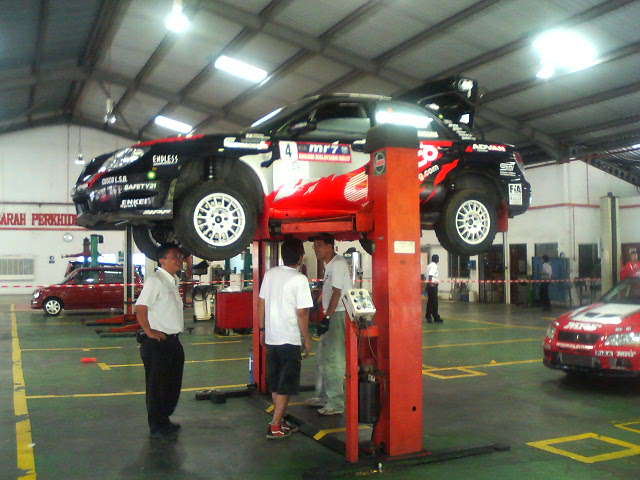 APRC 車検中なのですが