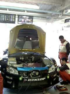 リタイアです…