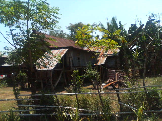 APRCインドネシア  周りの民家