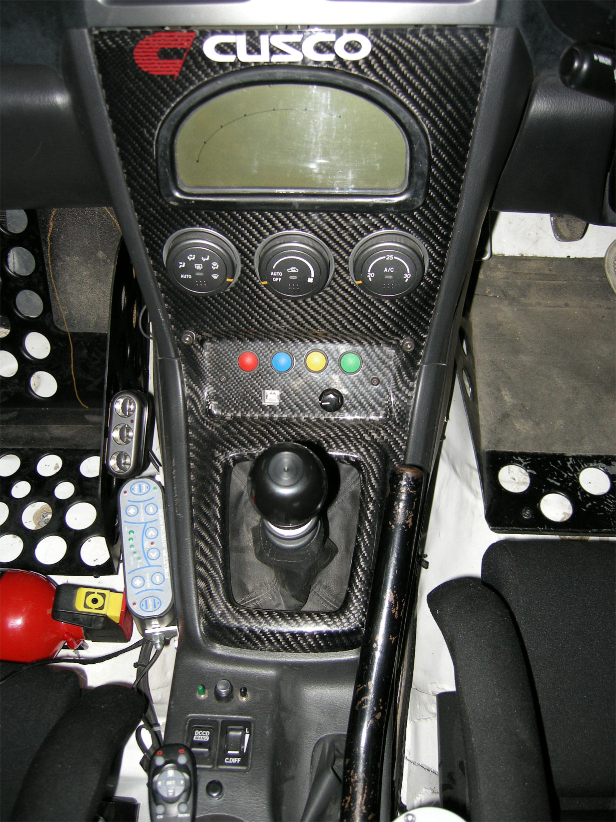 クスコ ADVAN スバルインプレッサの熱対策 <エンジニアの独り言>