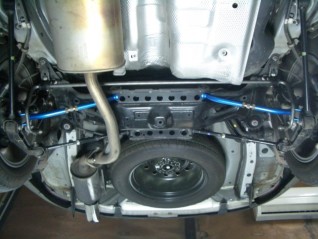 ハリアーGSU30W用　ラテラルリンク新発売